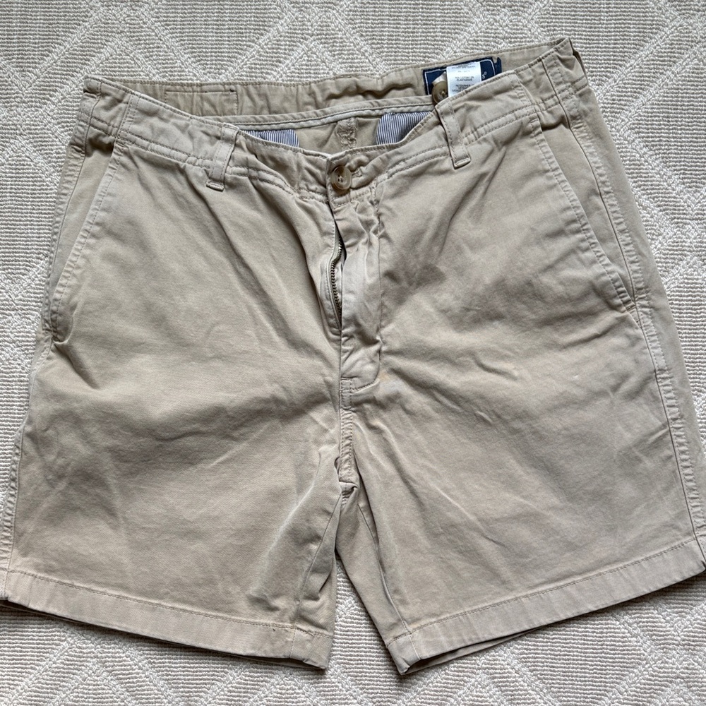 Vineyard Vines Men's Khaki Flat Front Shorts